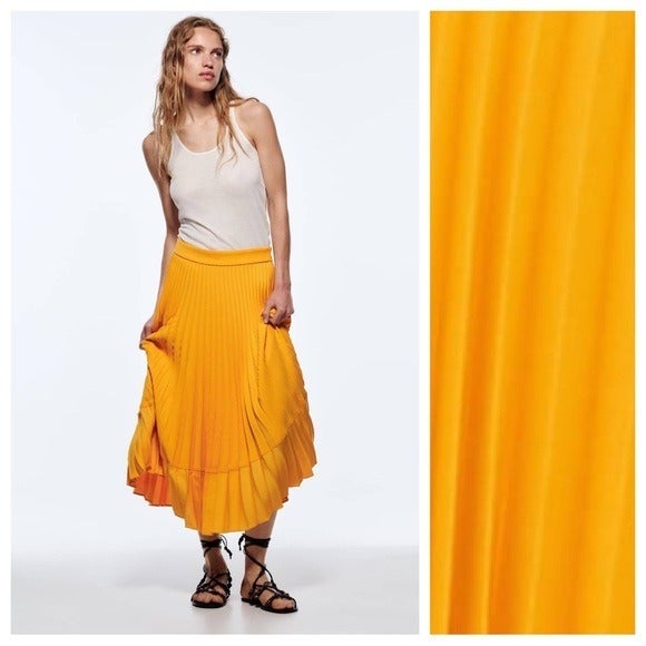 NWOT. Zara Orange Pleated High Waisted Midi Skirt. Size S.