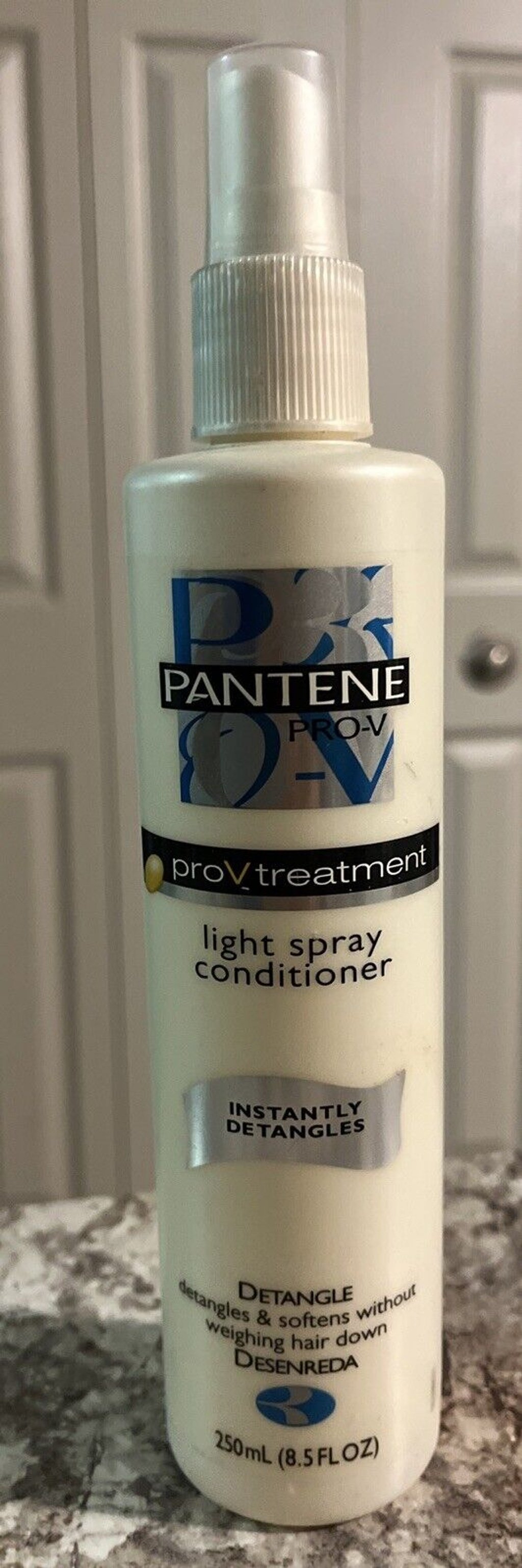Pantene Pro V Treatment Light Spray Conditioner Detangle 8.5oz Discontinued New