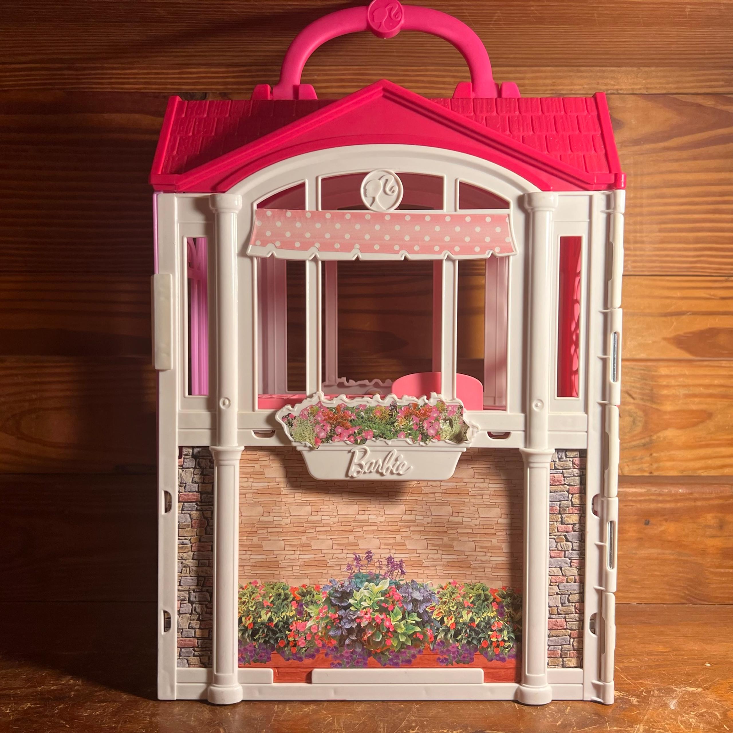 2014 Barbie Glam Getaway House Fold-N-Go Dollhouse Playset VGUC
