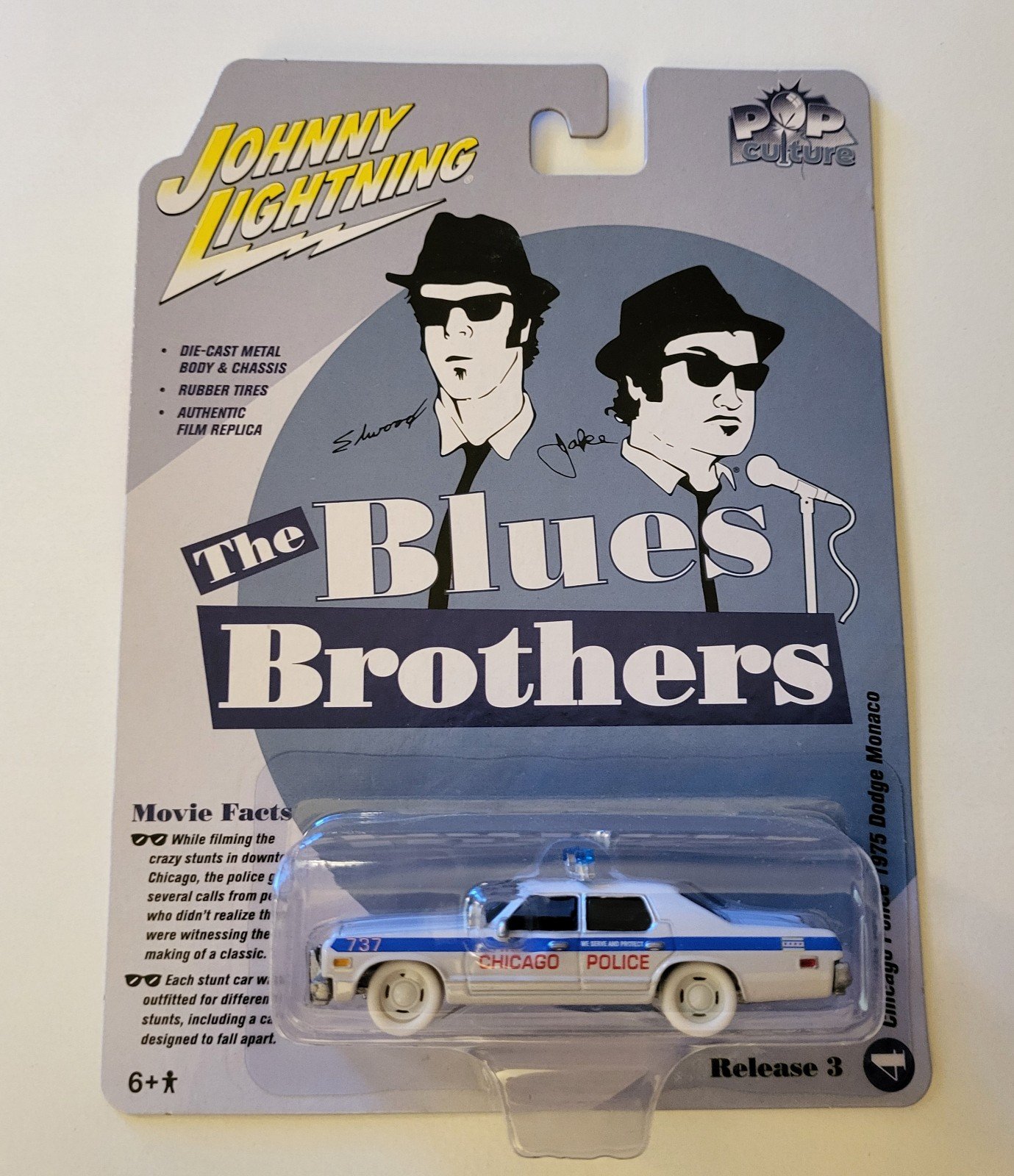 Johnny Lightning WHITE WHEELS Blues Brothers Chicago Police 1975 Dodge Monaco