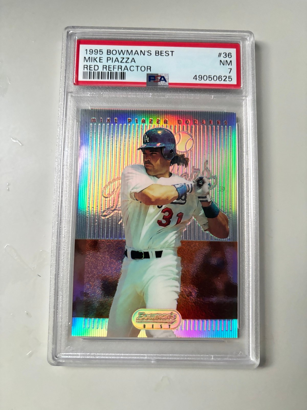 1995 Bowman Best Red Refractor Mike Piazza #36 HOF SSP PSA 7