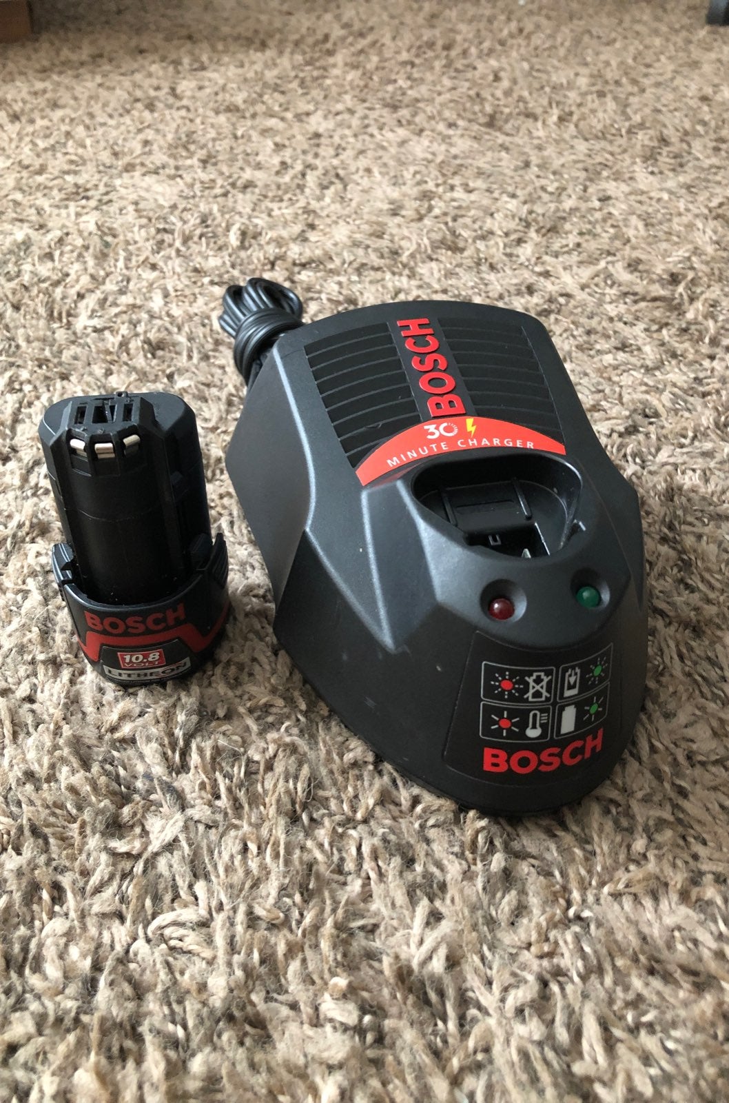 Bosch Rapid Charger & Battery 10.8 volt