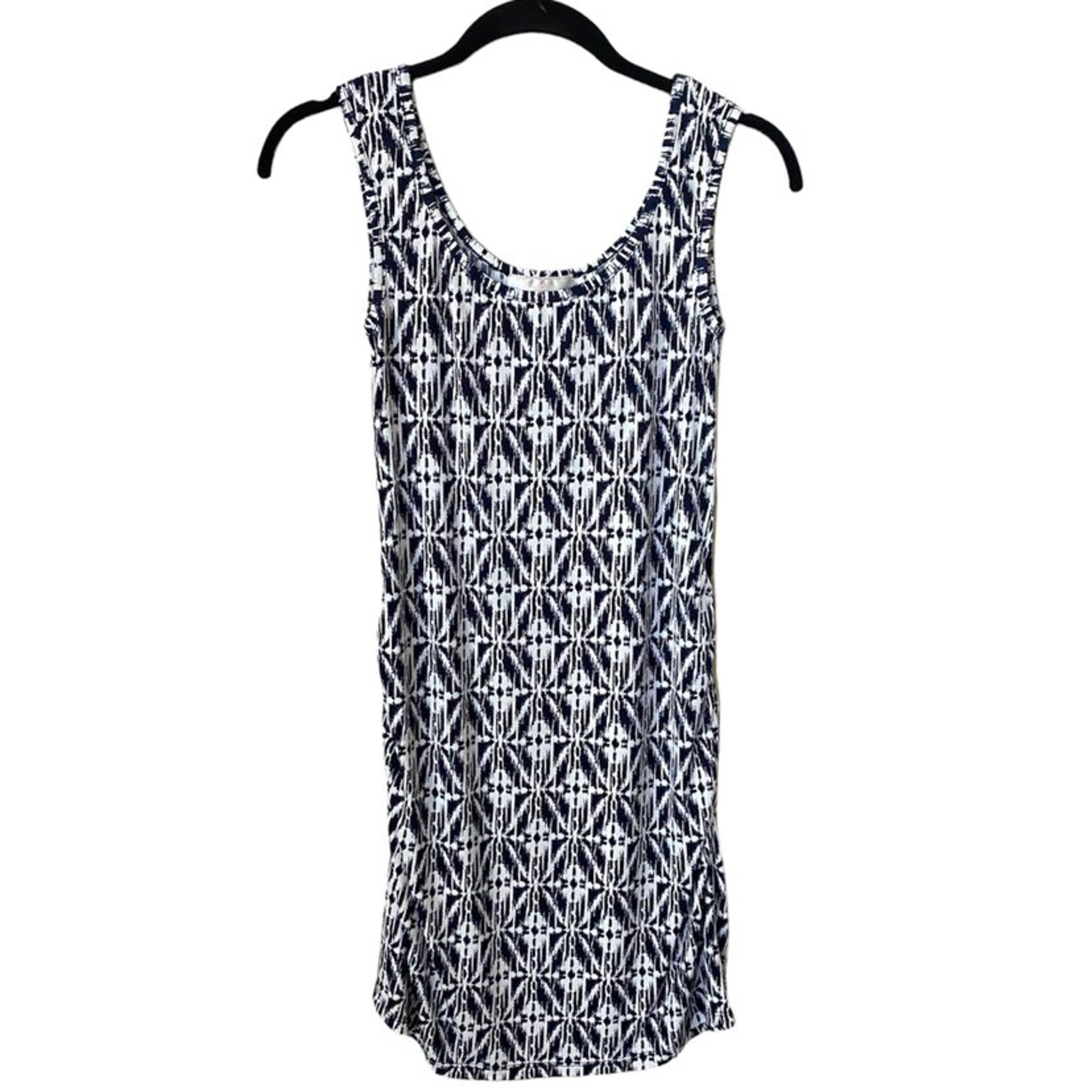 Everly grey summer maternity dress size small
