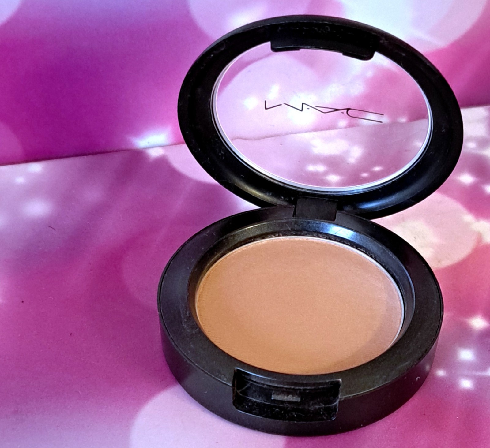MAC Satin Powder Blush Cheek Pollen