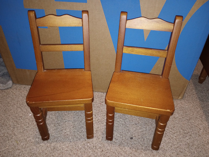 Retired buy Pleasant Company American Girl Doll Molly Drop Leaf Wooden Table Chairs