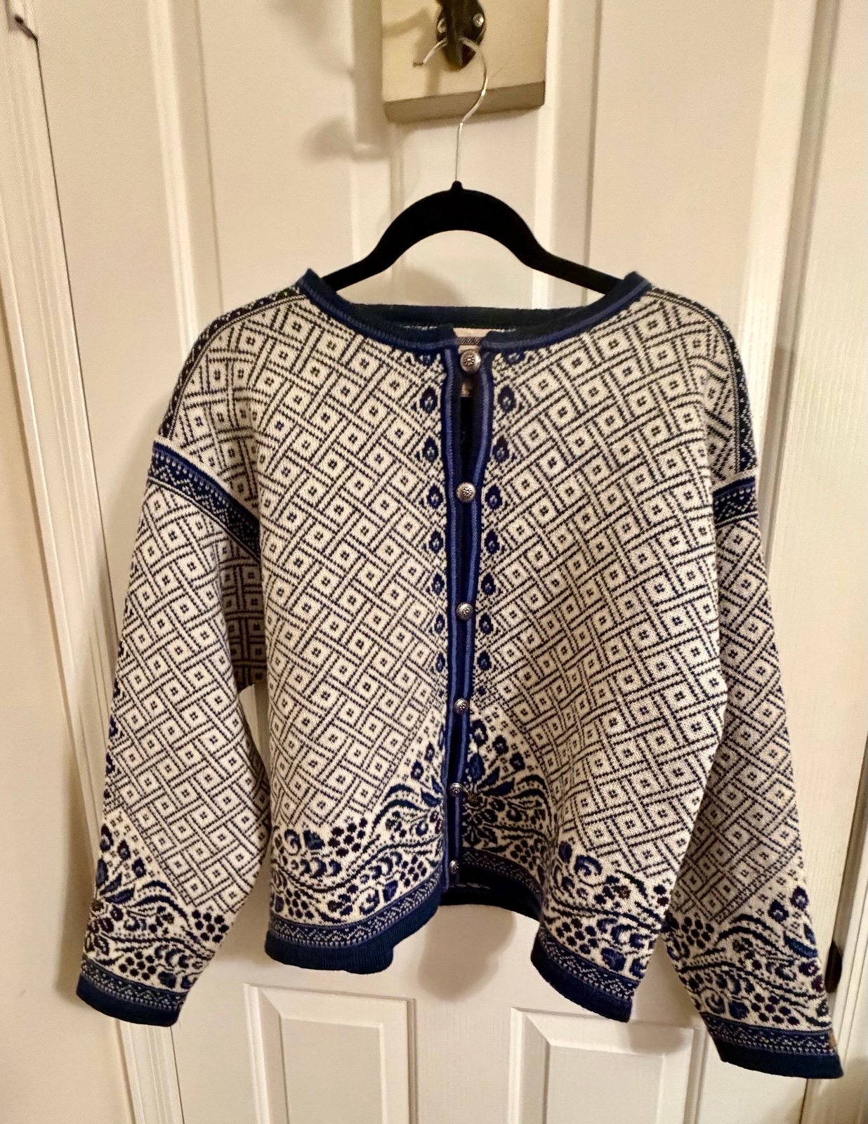 DALE Of NORWAY - Cardigan/ Large