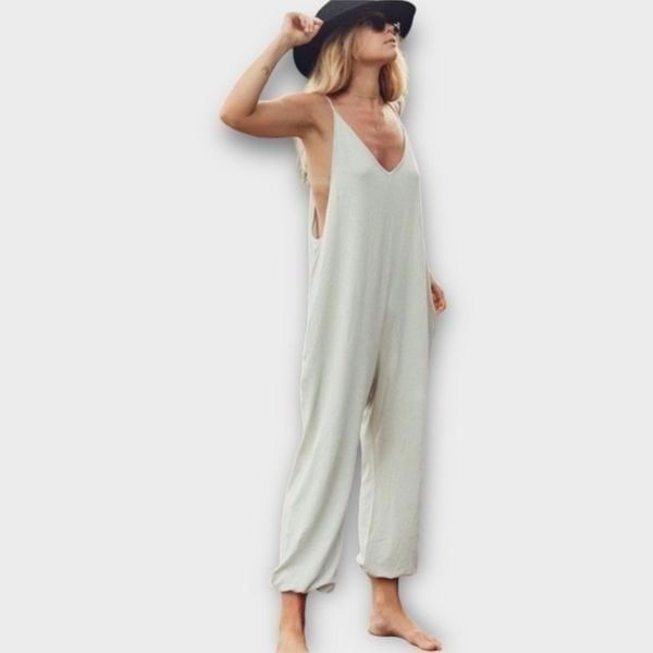 Lovestitch Mazzy Jumpsuit Sleeveless Relaxed Fit in Light Sage Size M/L NWT