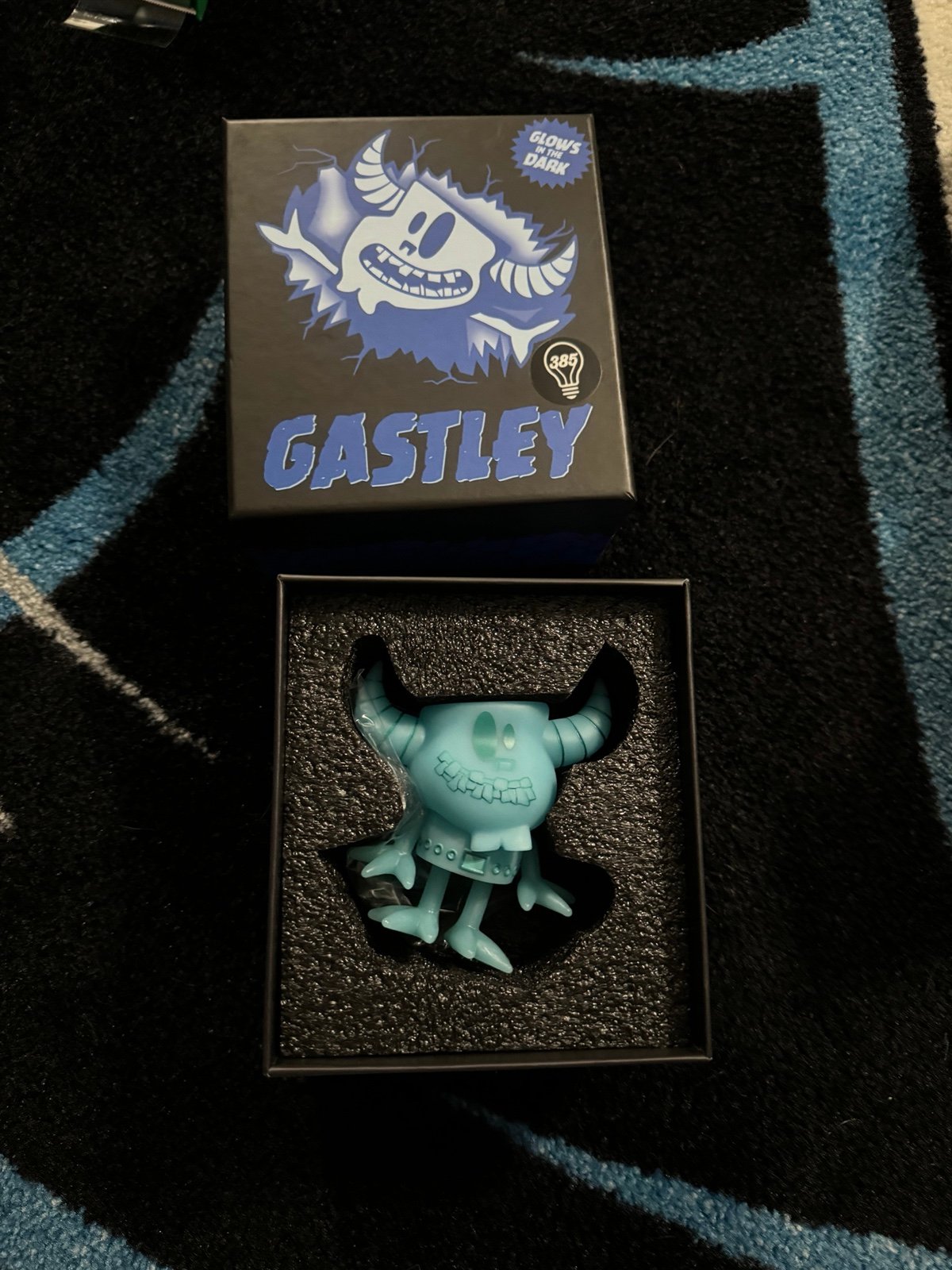 mischief toys gastley Blue Glow