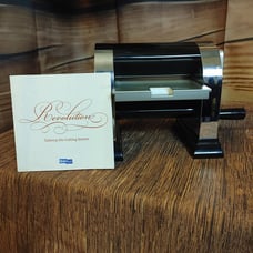 Quick Cuts Reveloution RV05734 DieCut Cutting Machine