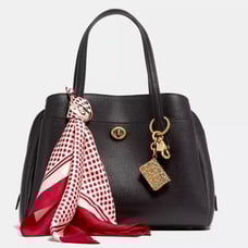 Coach Lora Carryall 30 NWT