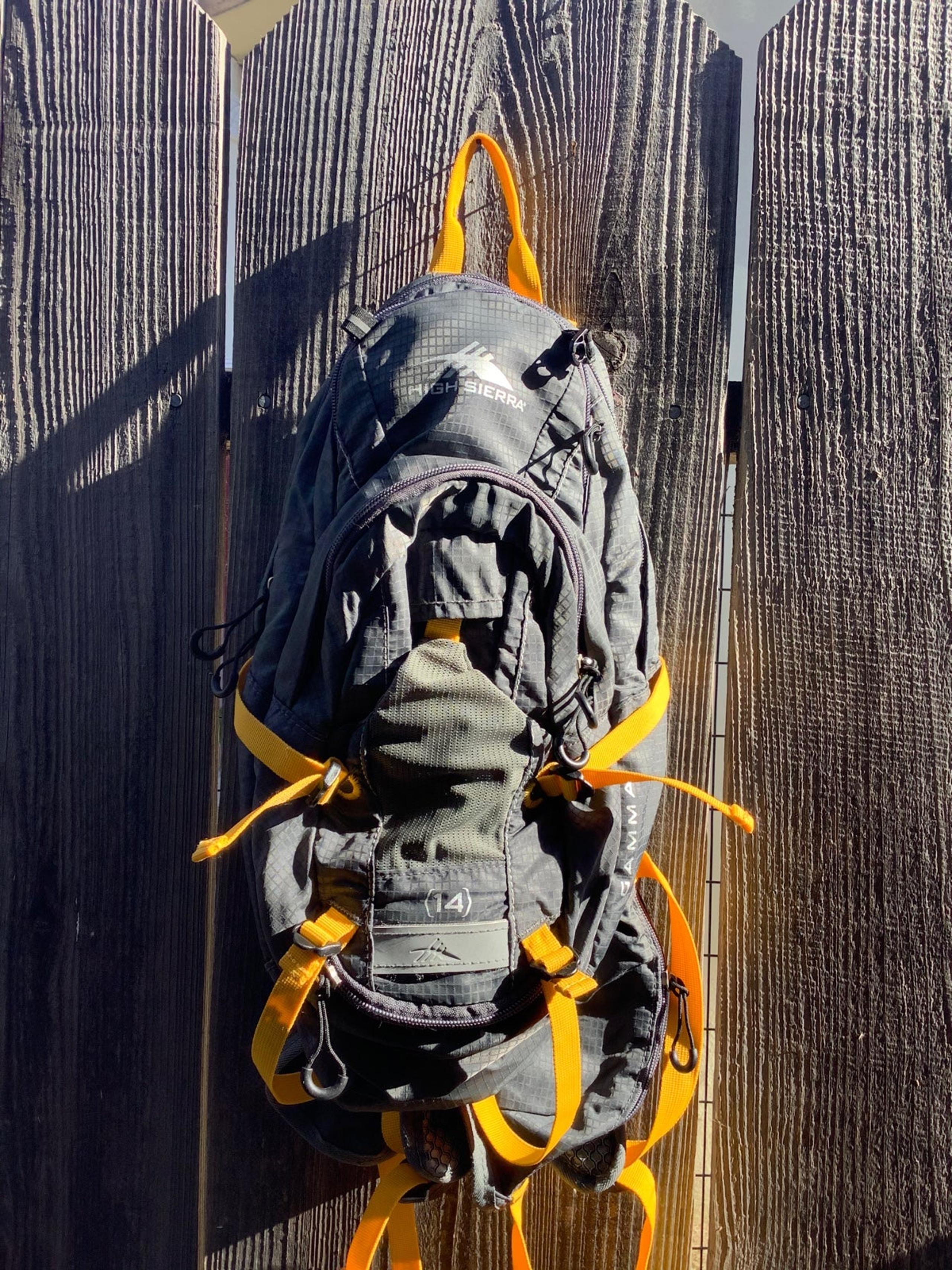High Sierra Gamma 14 Hydration Back Pack 2L