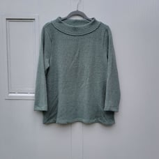 Loft NWT length sleeve sweater Green Women Size L