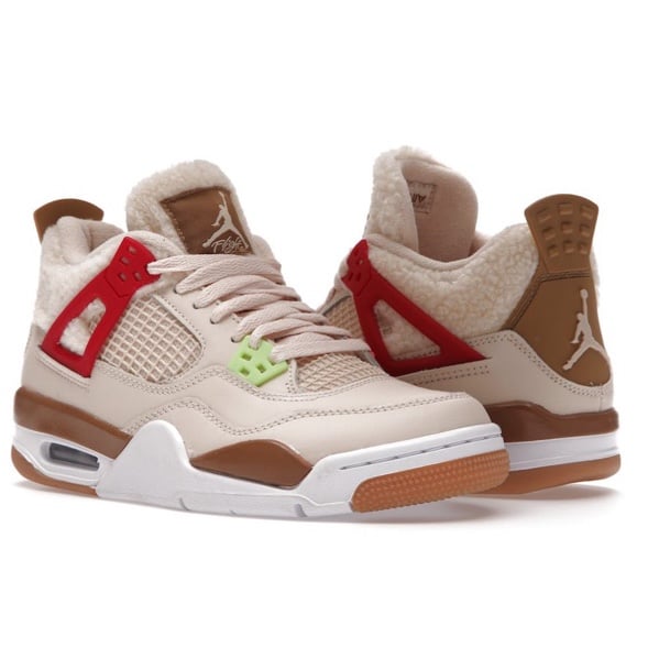 Women’s Jordan 4 Retro Sneakers
