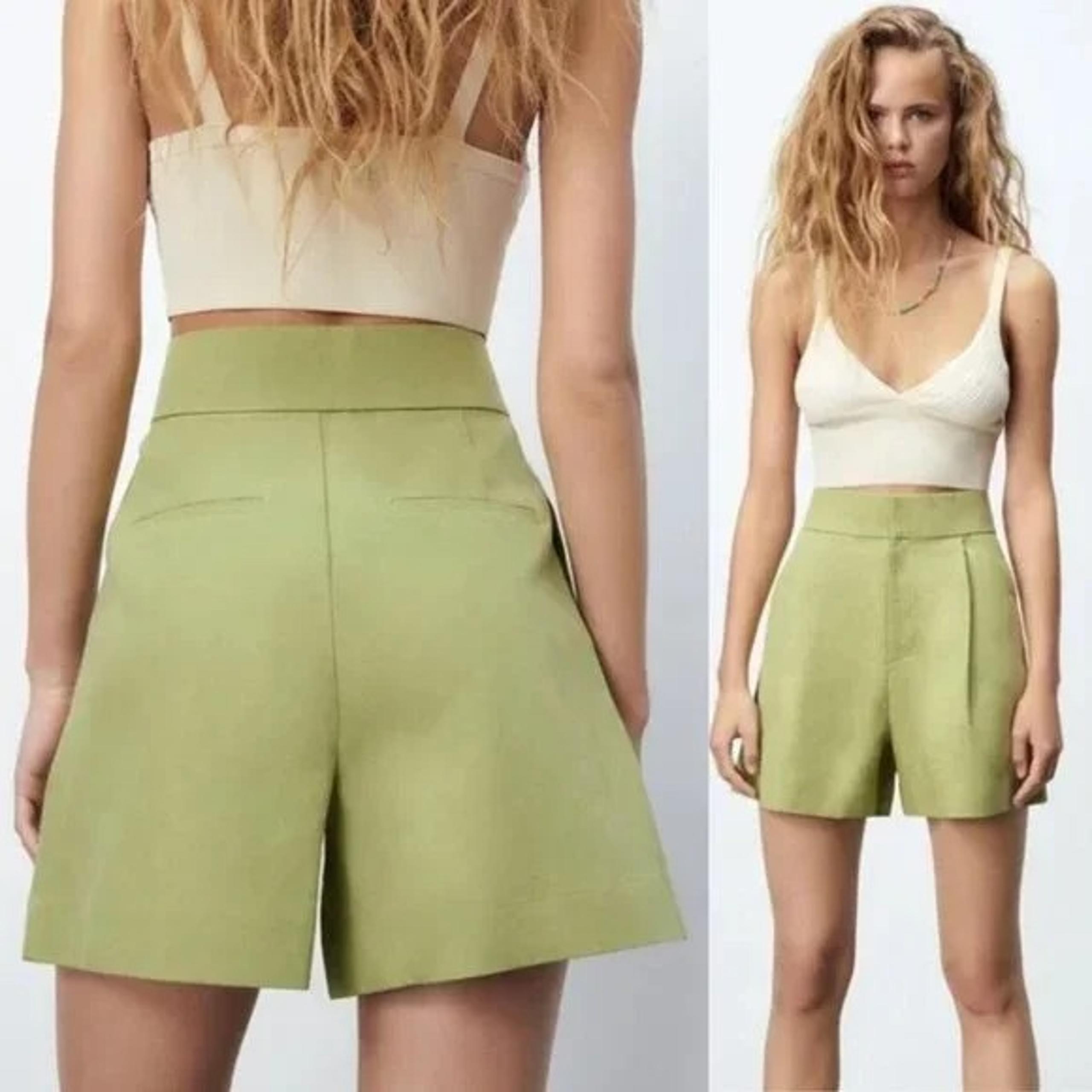 Zara - Linen Blend Pleated Shorts 3067/219/511 | Size Small | Pistachio Green