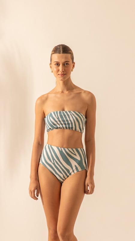 NWT luxury women’s bikini set