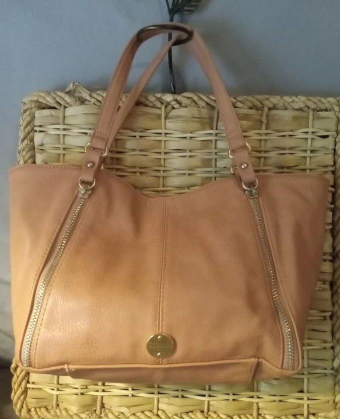 Franco Sarto designer leather Purse
