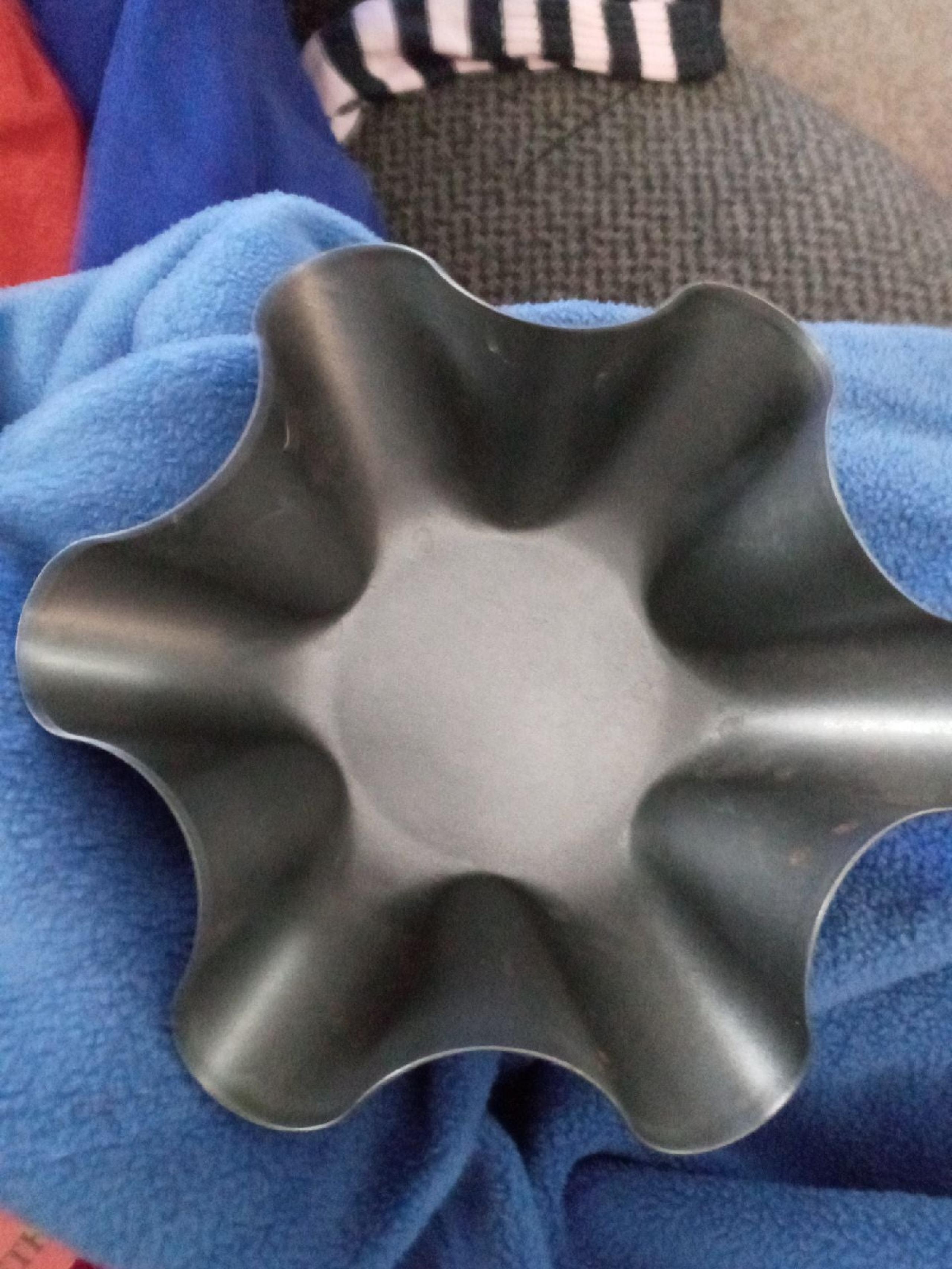 Taco maker pan for salad