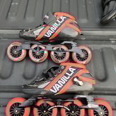 Skates