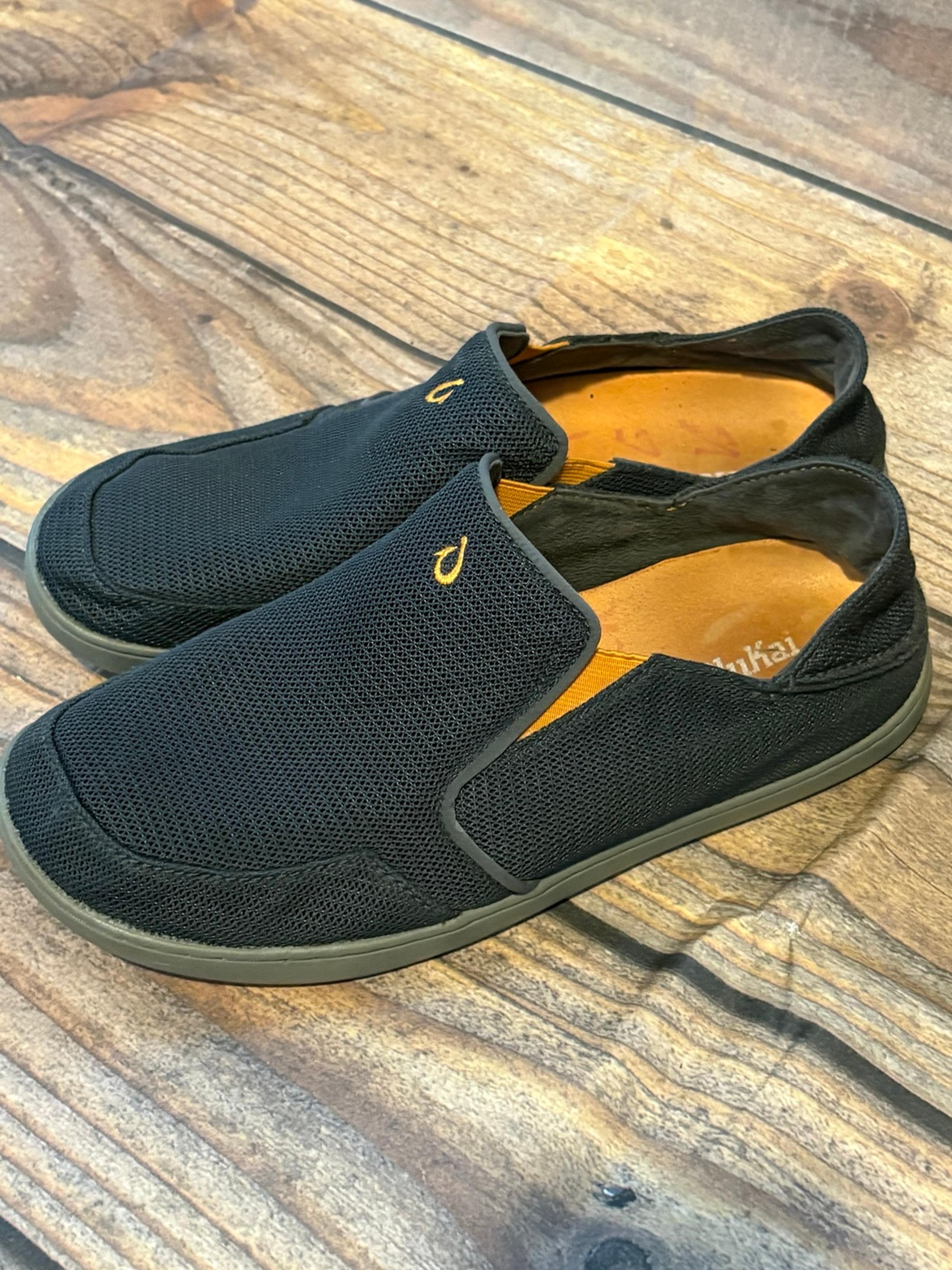 OluKai Nohea Mesh Men's Size 9 Slip On Comfort Sneakers Shoes Loafers