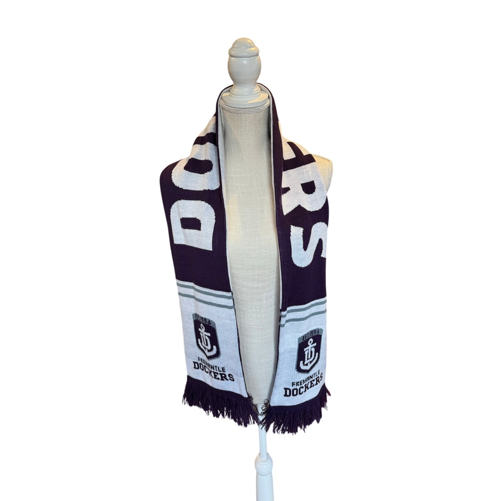 Australian Football League Freemantle Dockers Scarf.