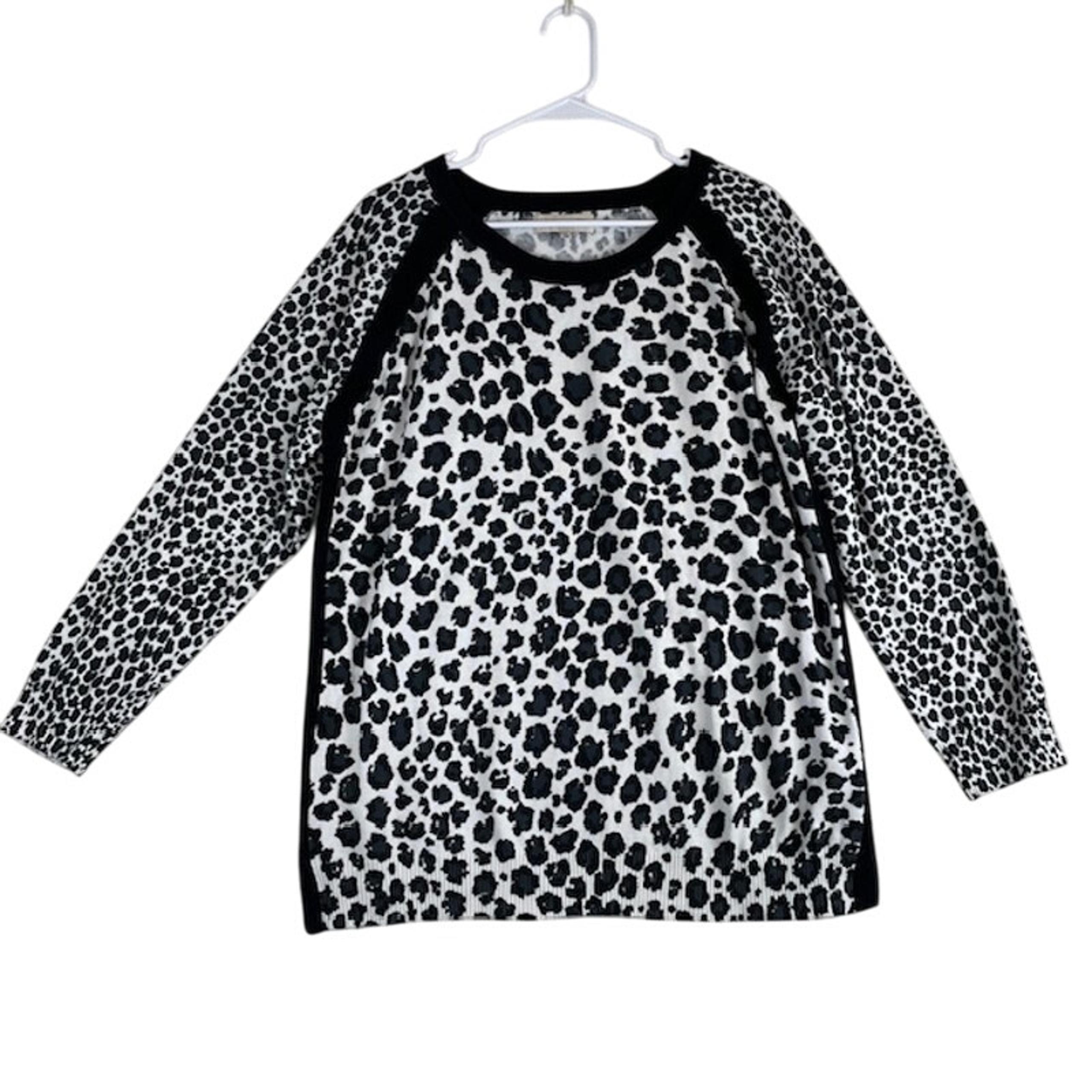 Jones New York Sport Woman knit leopard pullover sweater.