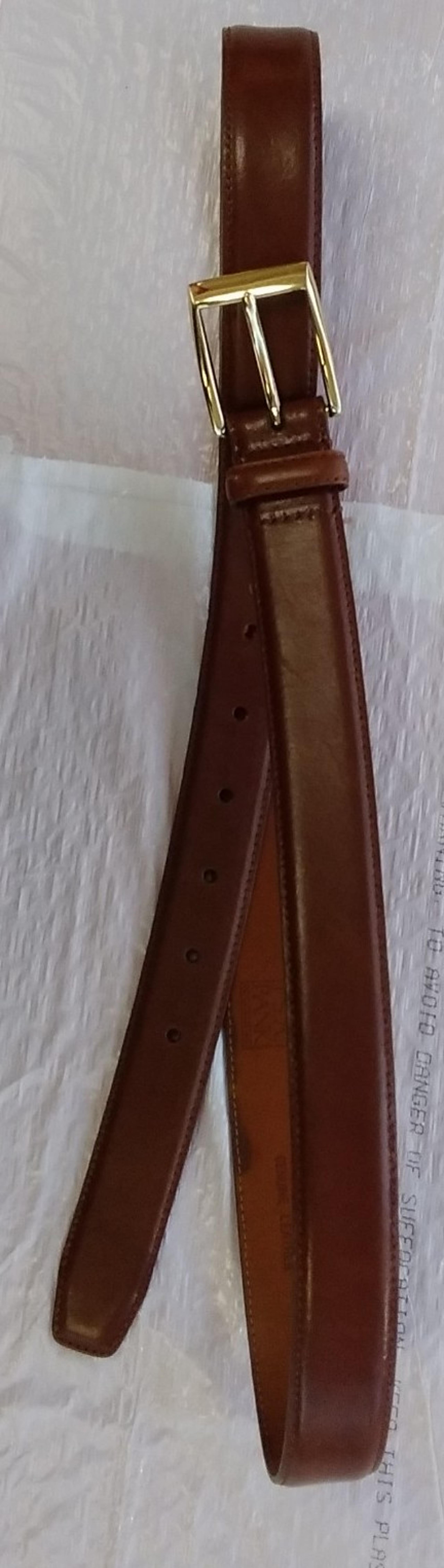 Men's belt size 42 JOS  A BANK