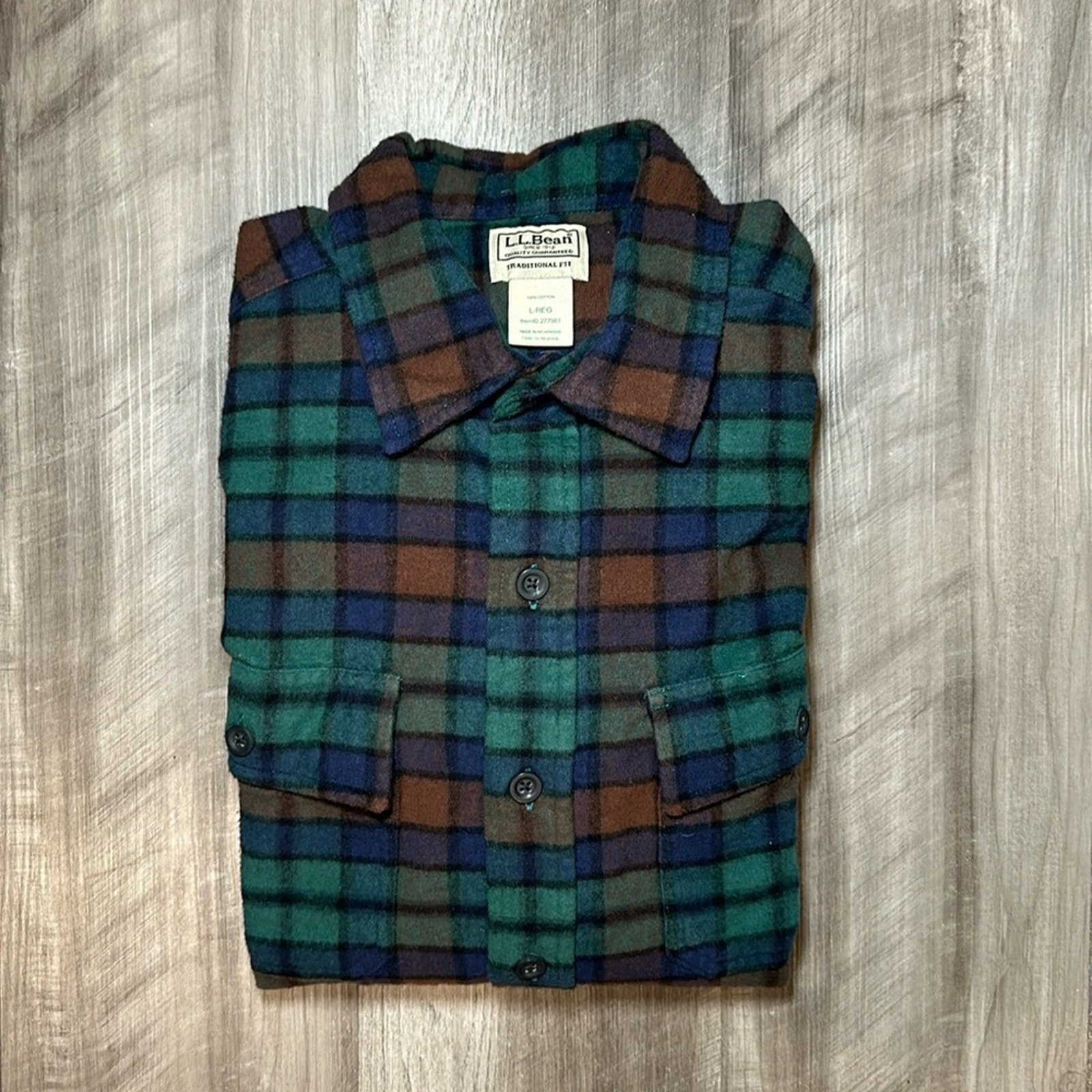 L.L. Bean Flannel Traditional Fit Long Sleeve Button Down - Large Regular