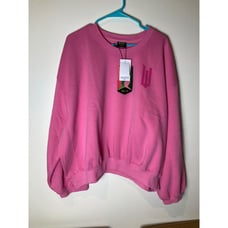 Wicked Target Paul Tazewell Defy Gravity Crew Fleece Sweatshirt Pink XXL IN HAND