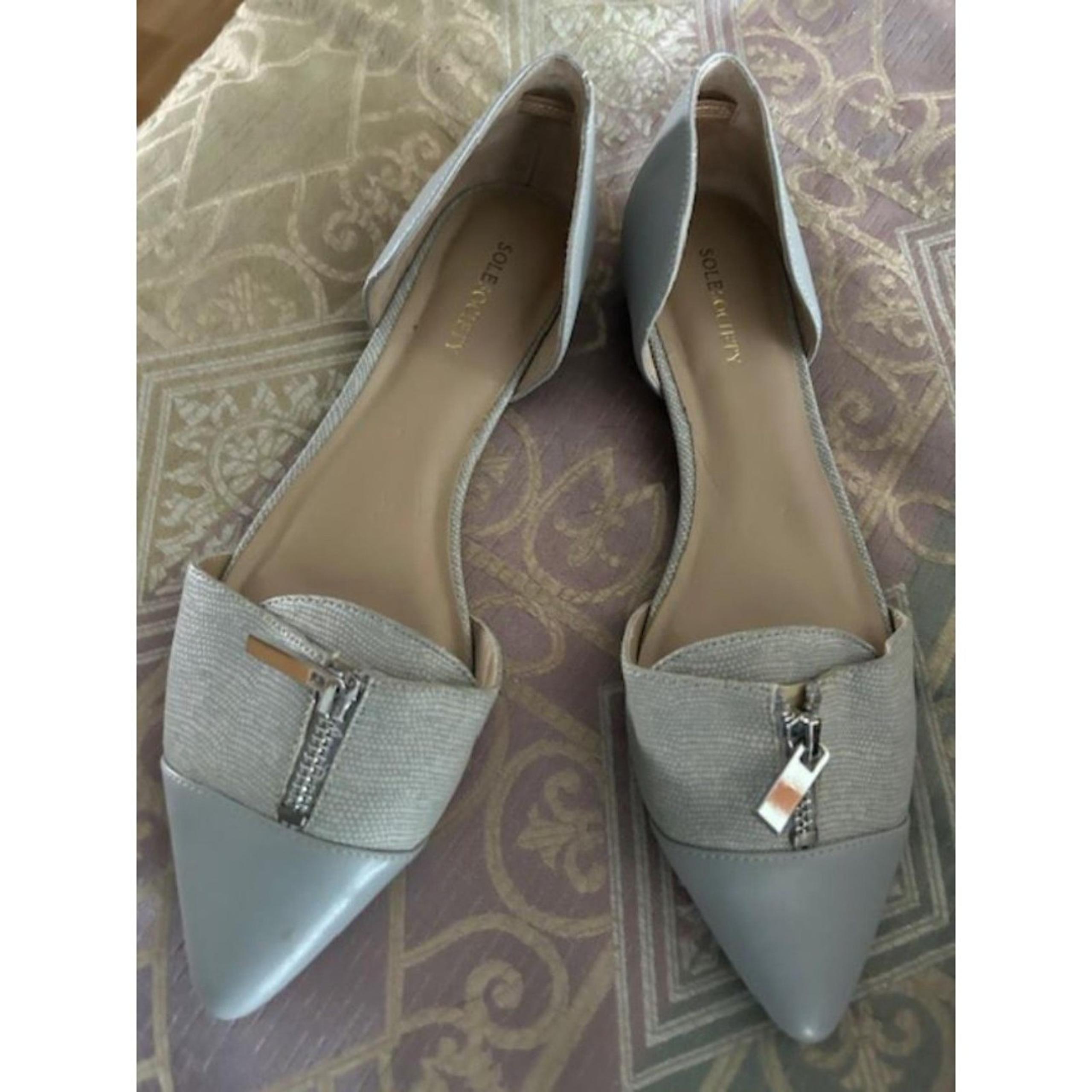 Sole Society Gray Flat Leather Shoes with Zipper front - 10