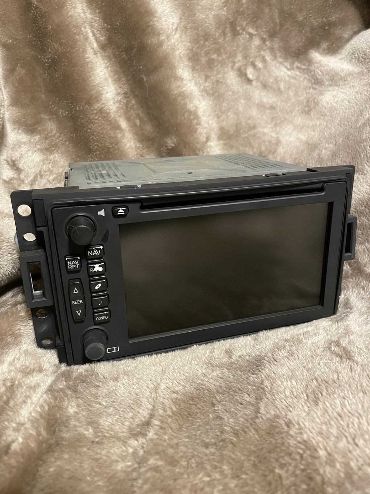 2006-2010 Hummer H3 H-3 Navigation CD Radio OEM Refurbished PN 25896525