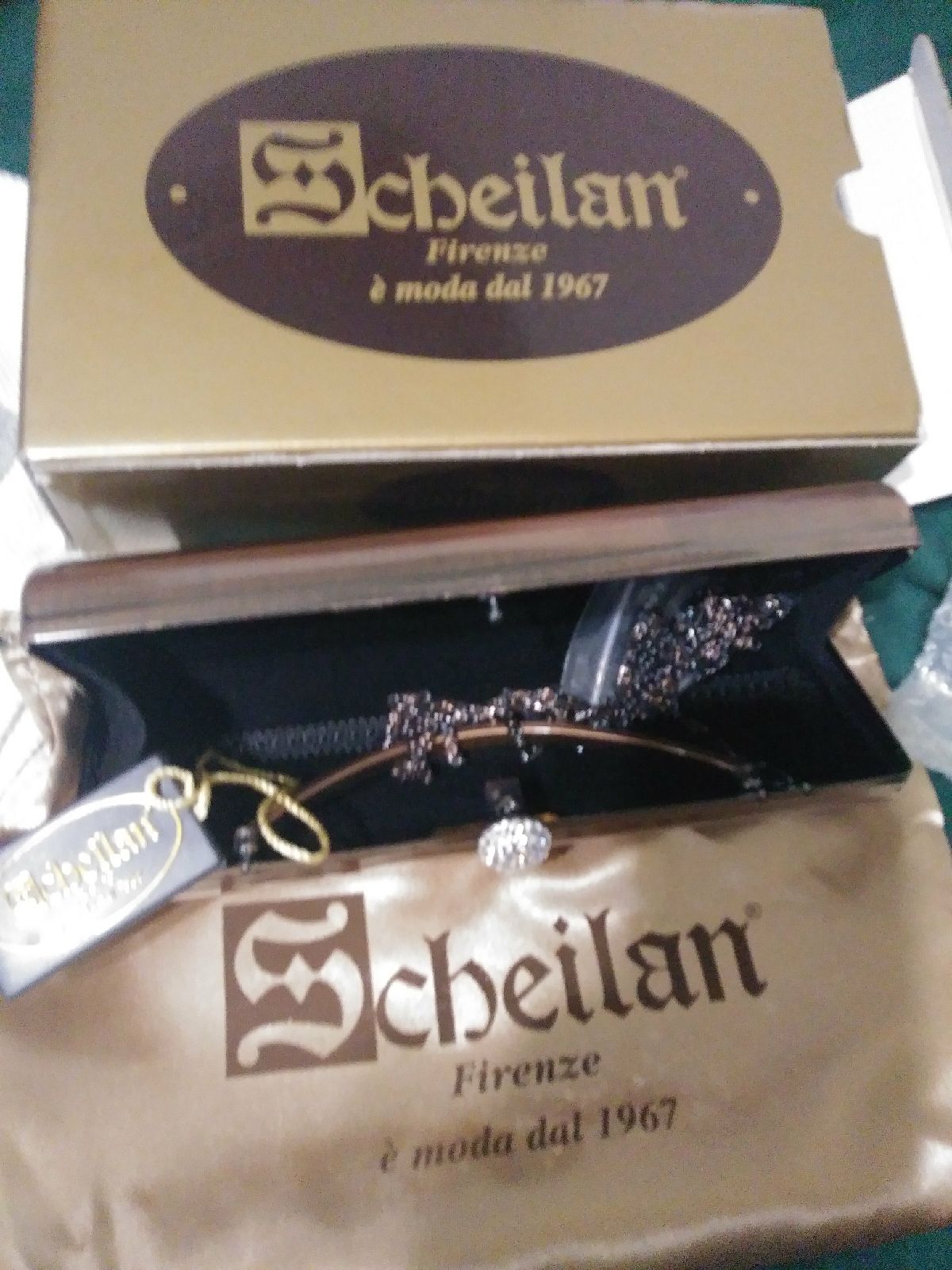 Scheilan clutch pursev