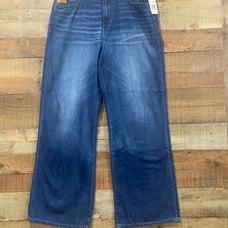New With Tags Buffalo David Bitton Ladies Wide Leg Addie High Rise Jeans Size 32