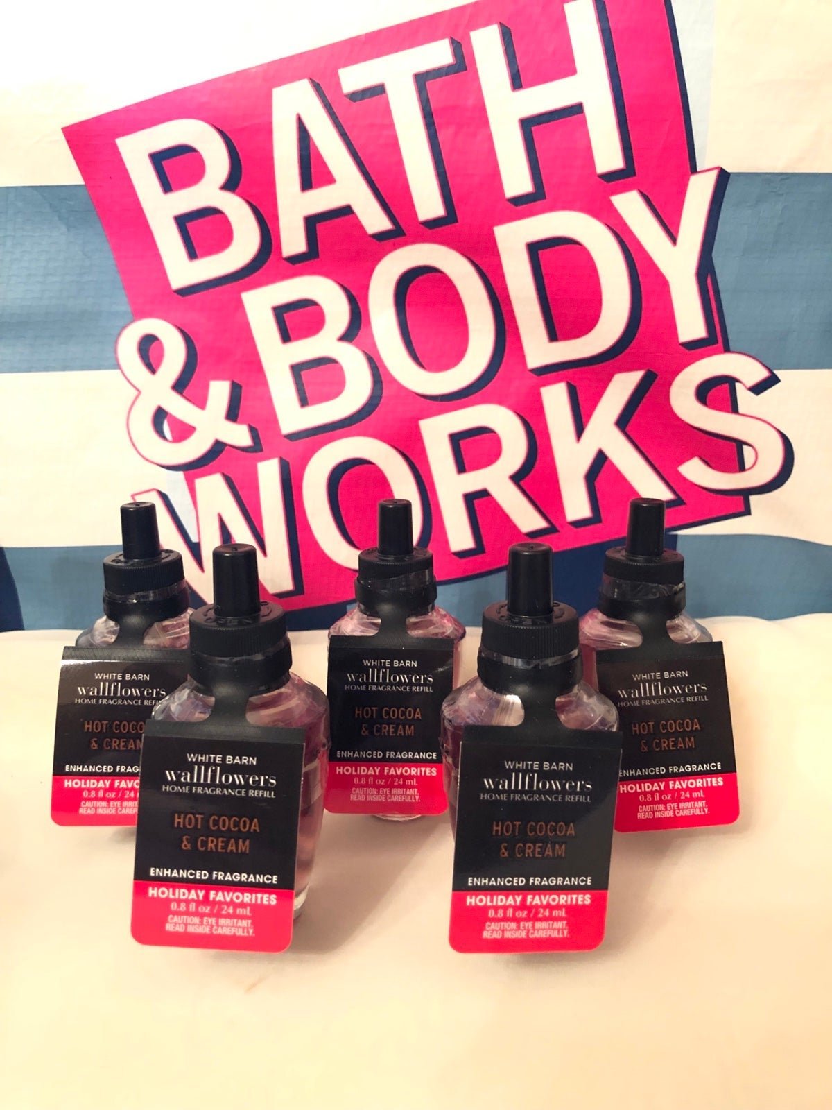 Bath & Body Works X5 Hot Cocoa & Cream Wallflowers Fragrance Refill