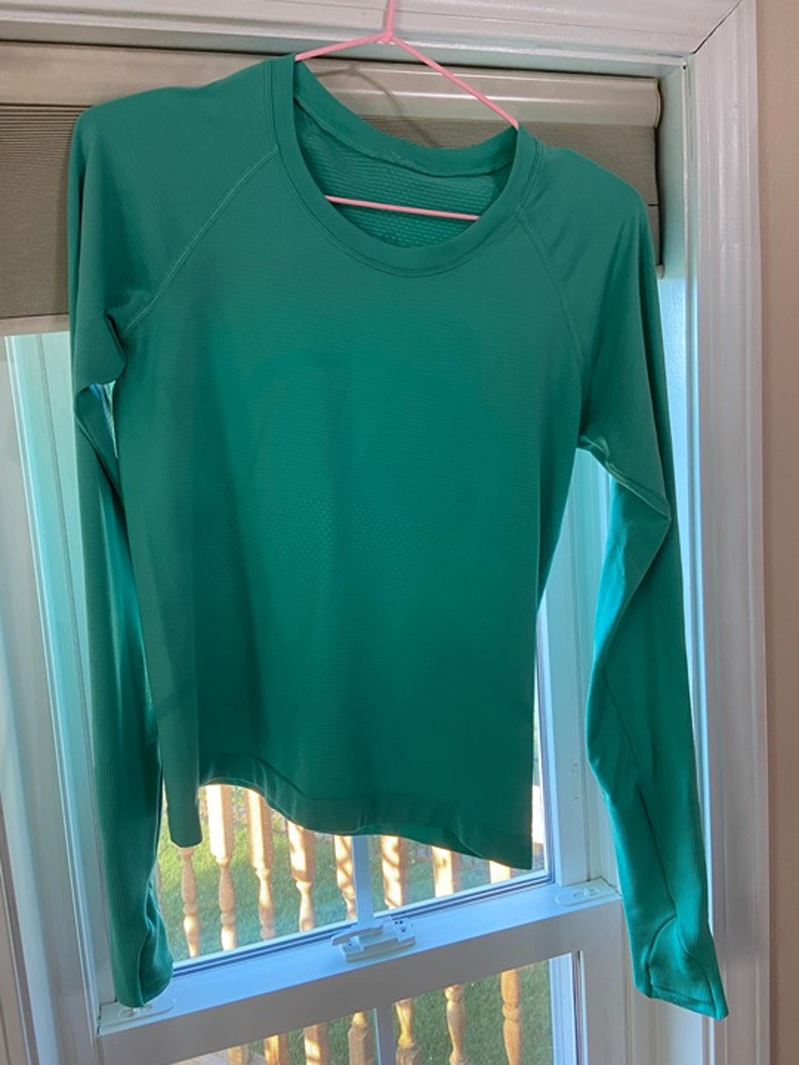 Lululemon Swiftly Tech Race Length Size 6