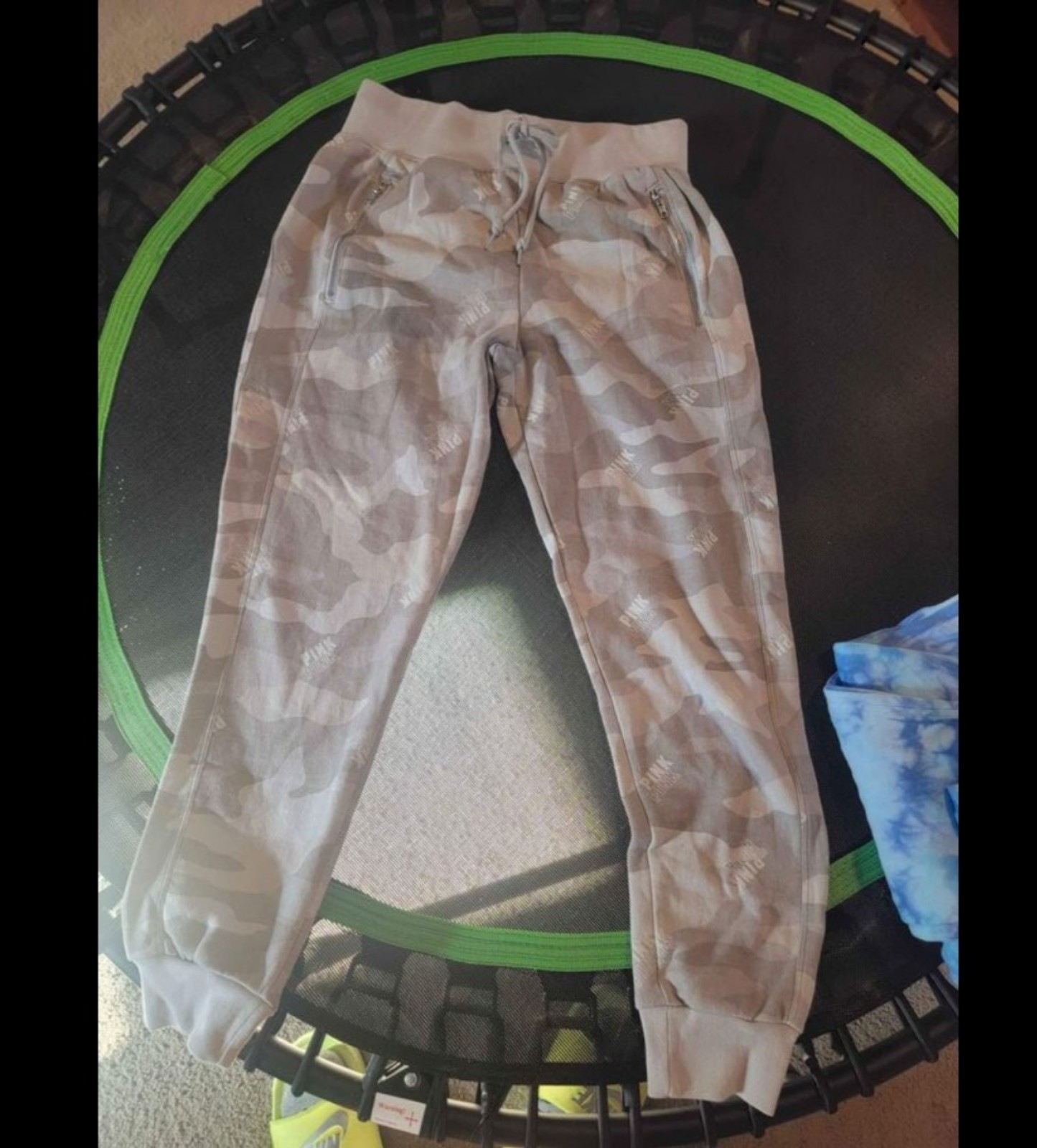 Vs pink joggers