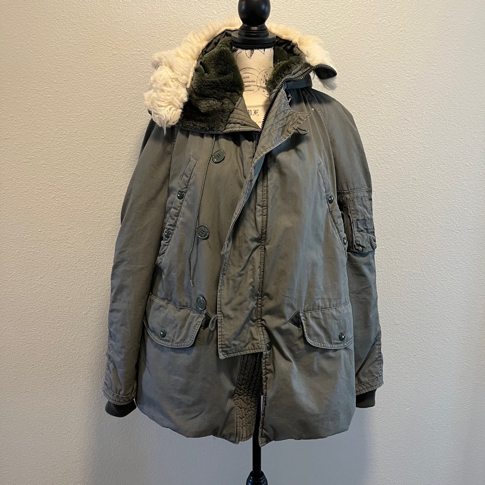 US Military Parka Extreme Cold Weather Type N-3B Size Medium Gift Green Warm