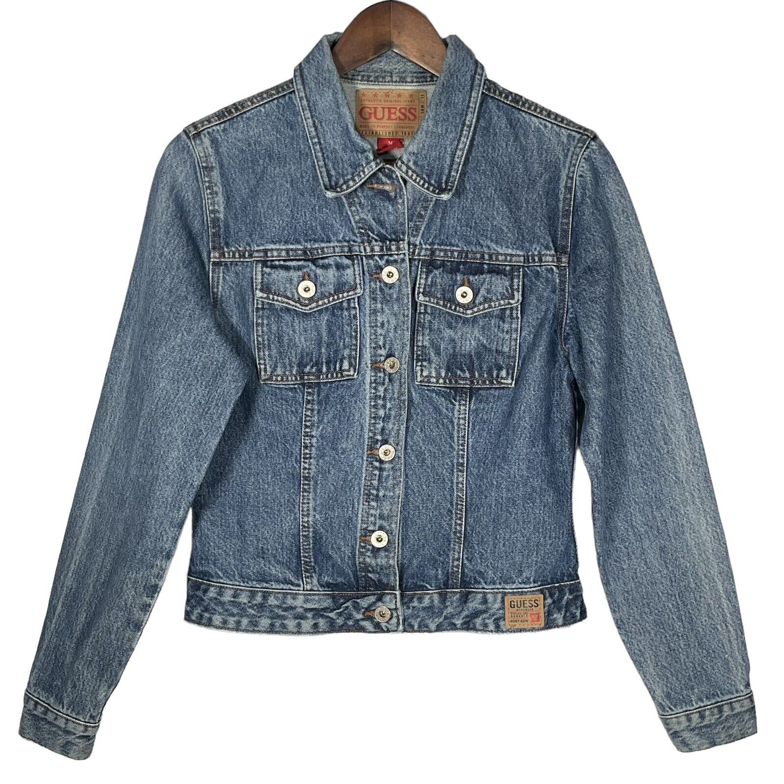 Guess Blue Faded Denim Jacket Women Size M Collared Long Sleeves Chest Pockets
