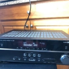 Yamaha RX-V567 Natural Sound AV Receiver, with Remote. 7.1 Channel 630 Watts