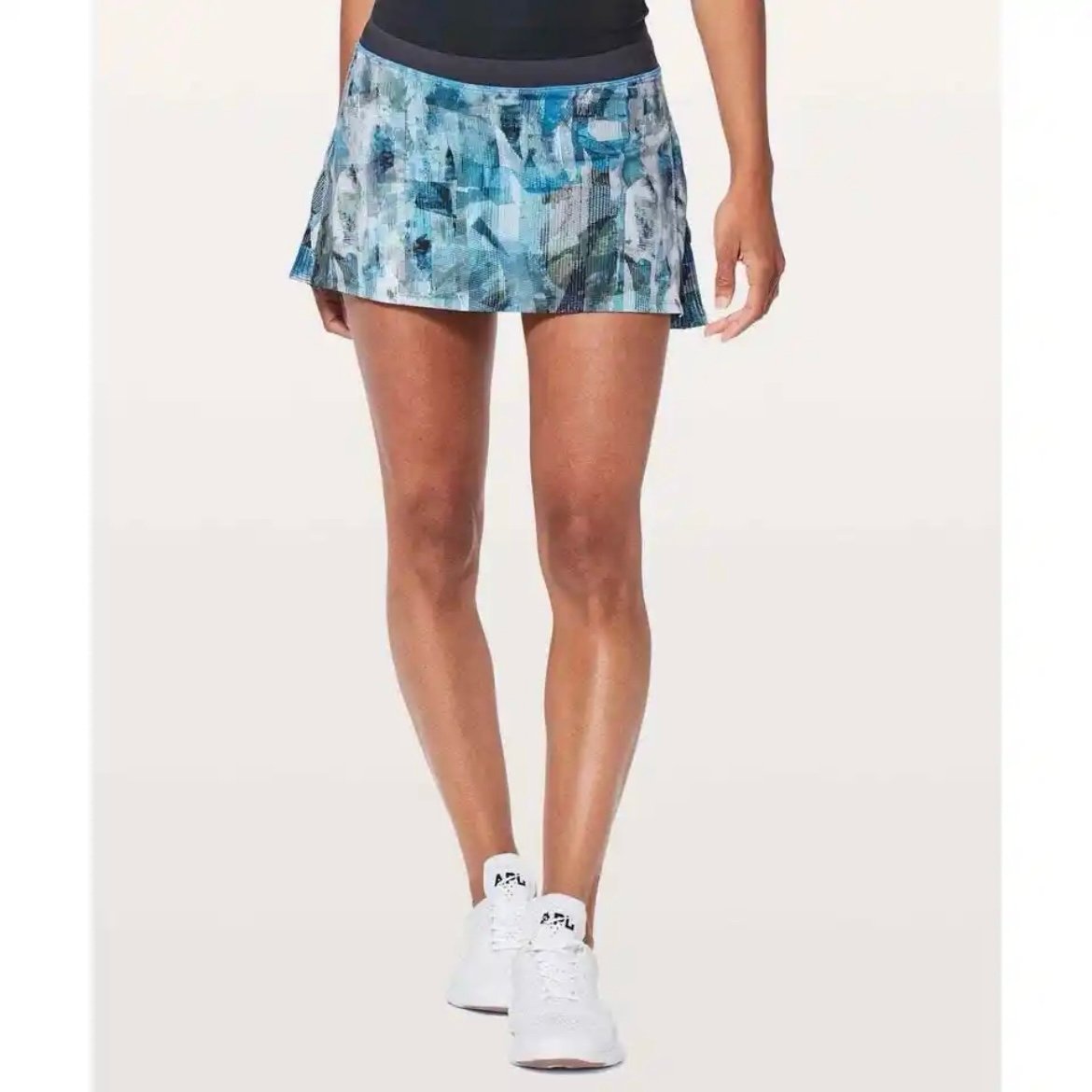 Lululemon Play Off The Pleats Skirt Skorts Women’s Sun Dazed Multi Blue Sz 6
