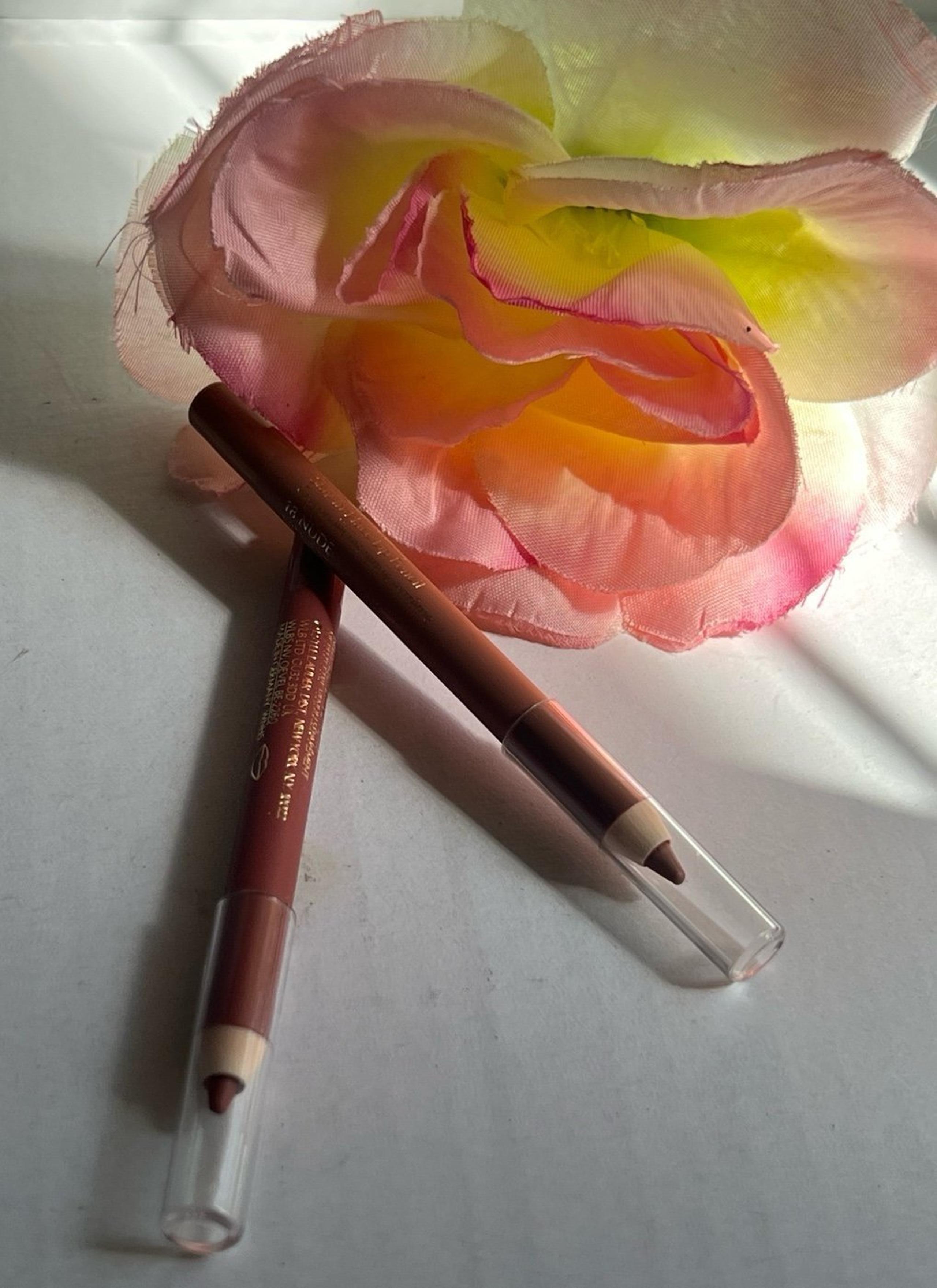 ESTEE LAUDER Lot 2  Double Wear 24 hr Stay-In-Place Lip Pencils NEW