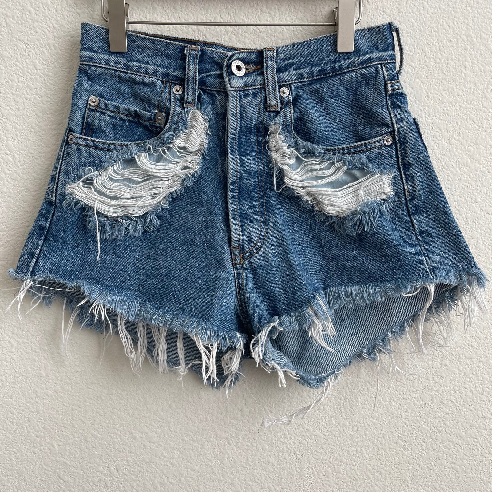 AWW MAGAZINE L'APÉRO SWEATSHORTS Other