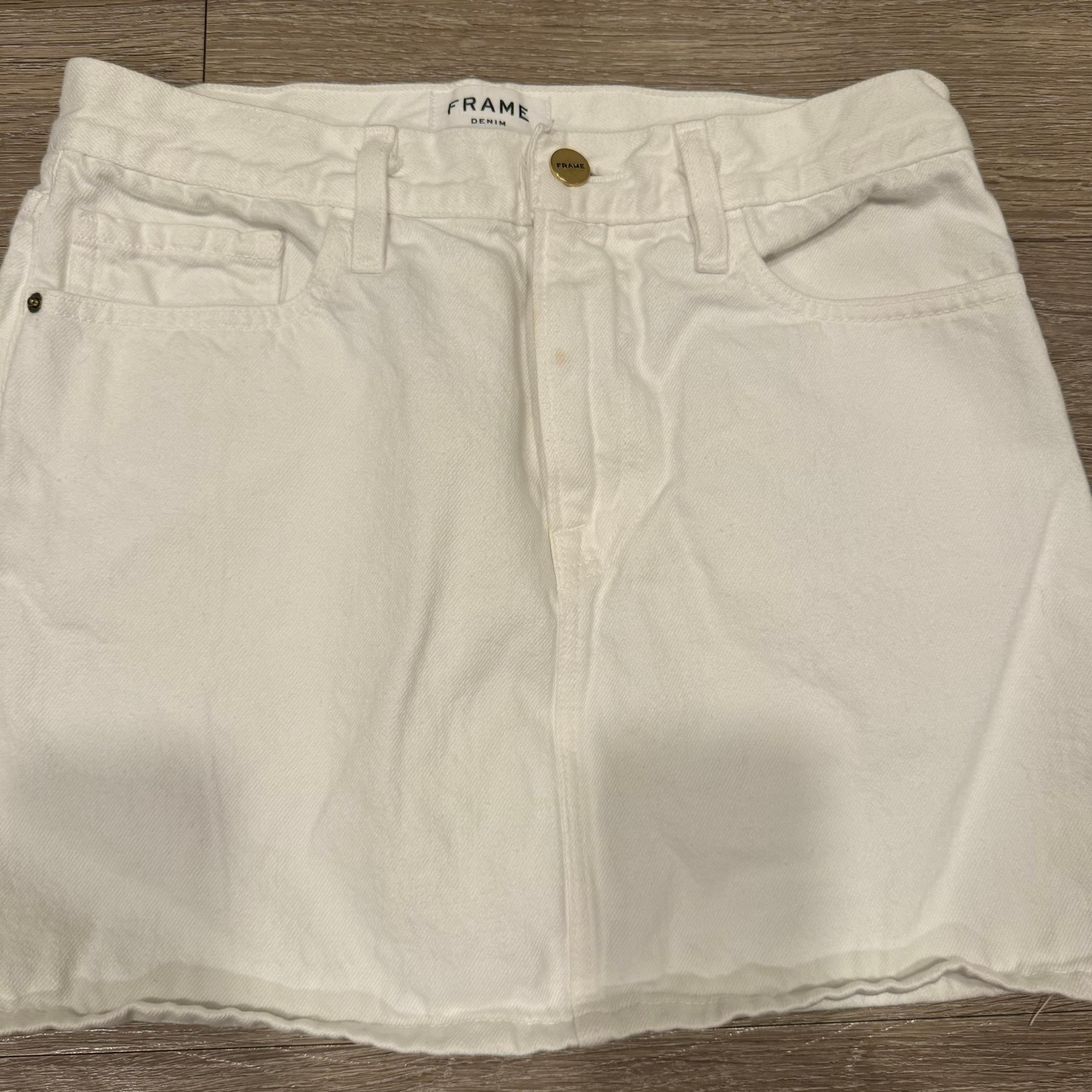 Frame White Denim Mini Skirt Women’s 26