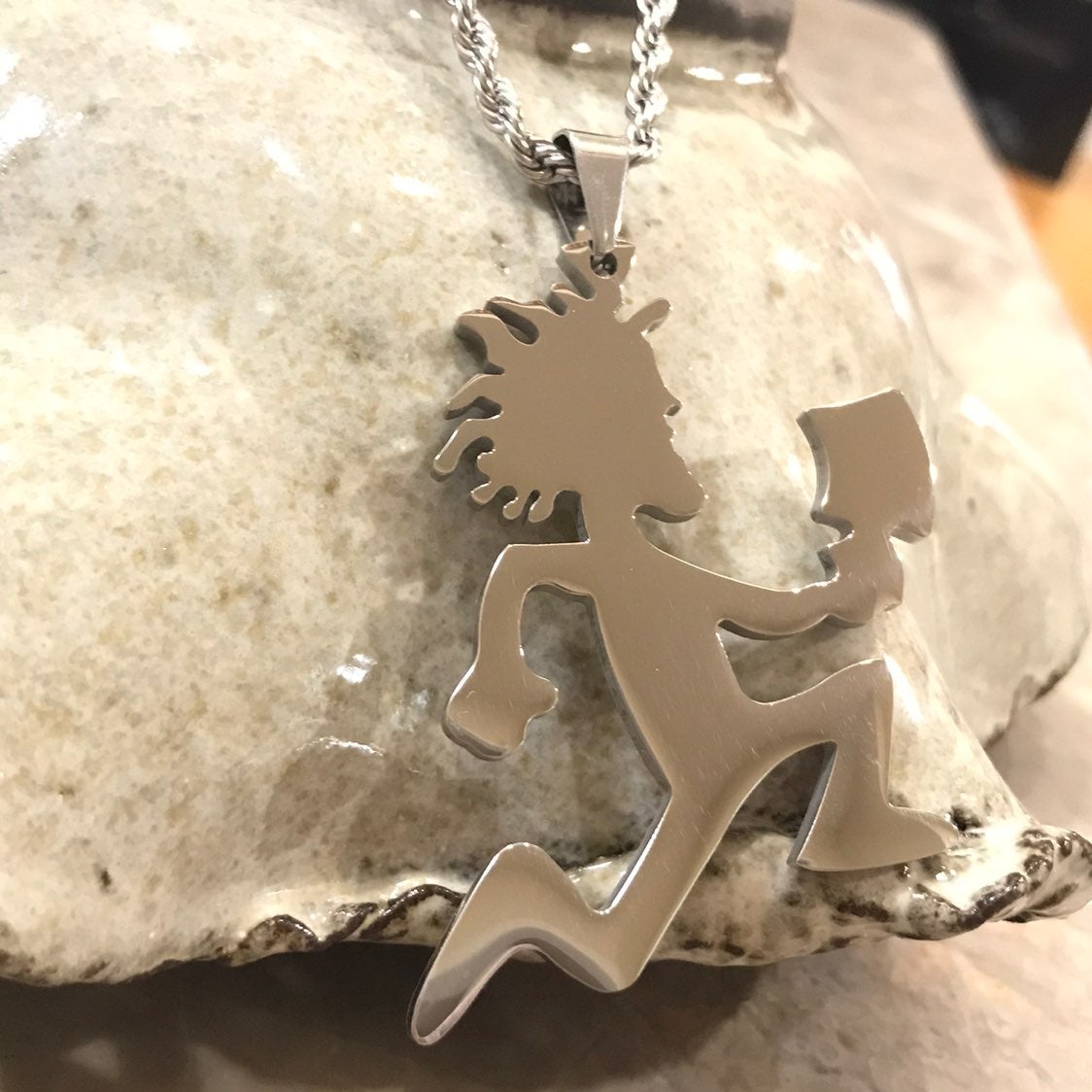 NEW HATCHETMAN PENDANT &4mm 24” STAINLESS STEEL ROPE CHAIN