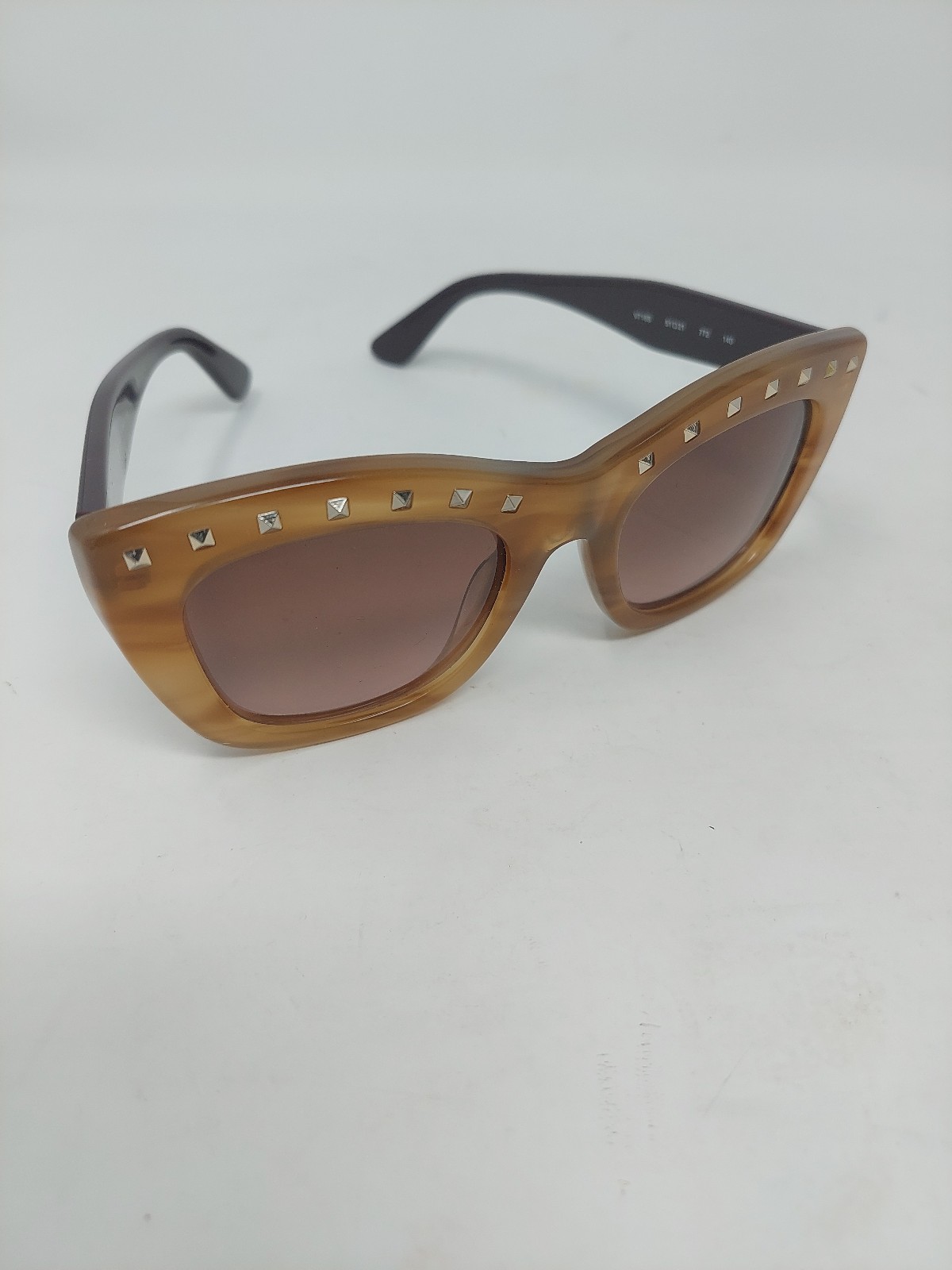 Valentino Studded Sunglasses V716s 51-21 772 140 No case