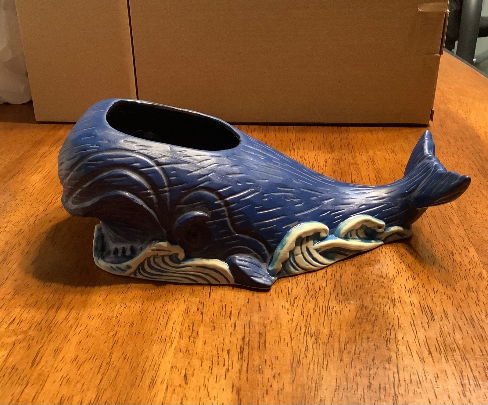 Monstro Mug Enchanted Tiki Bar NEW, Disney 1st Edition Trader Sams