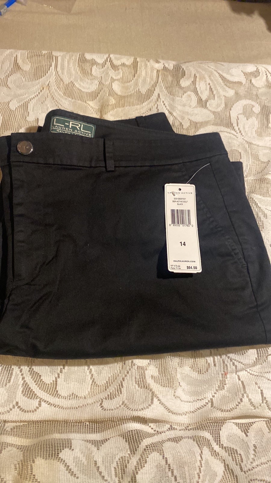 Ralph Lauren BSR -Active golf black shorts .