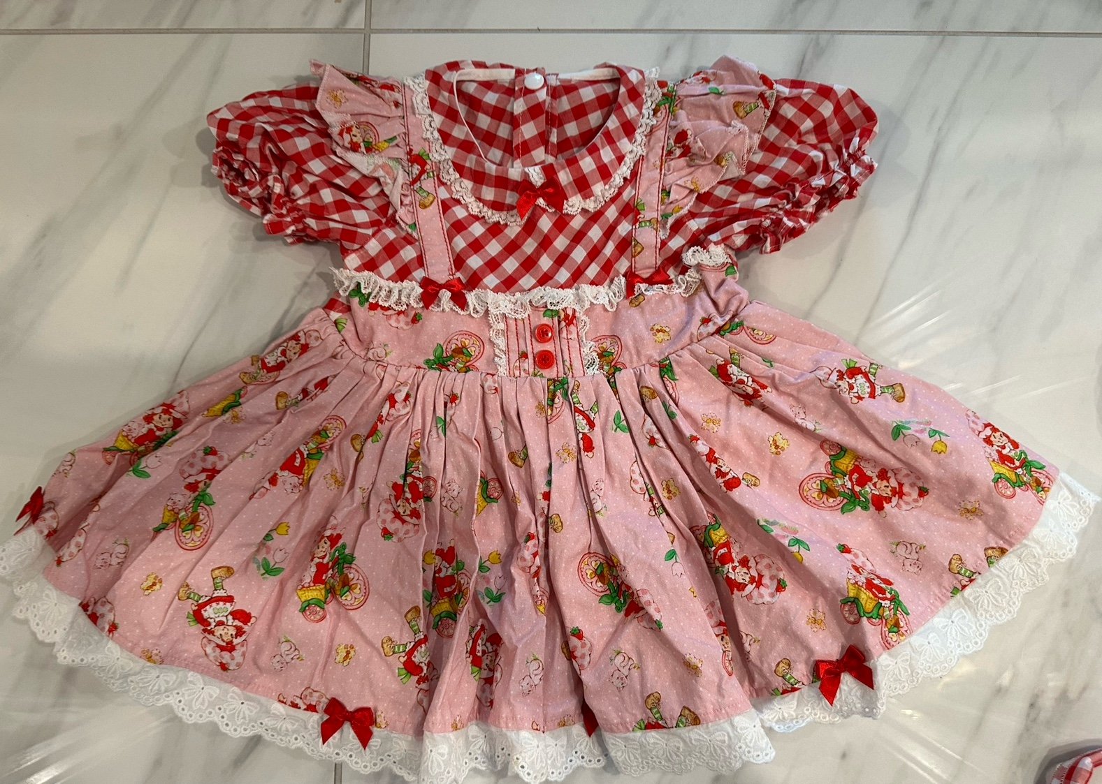 vintage strawberry shortcake