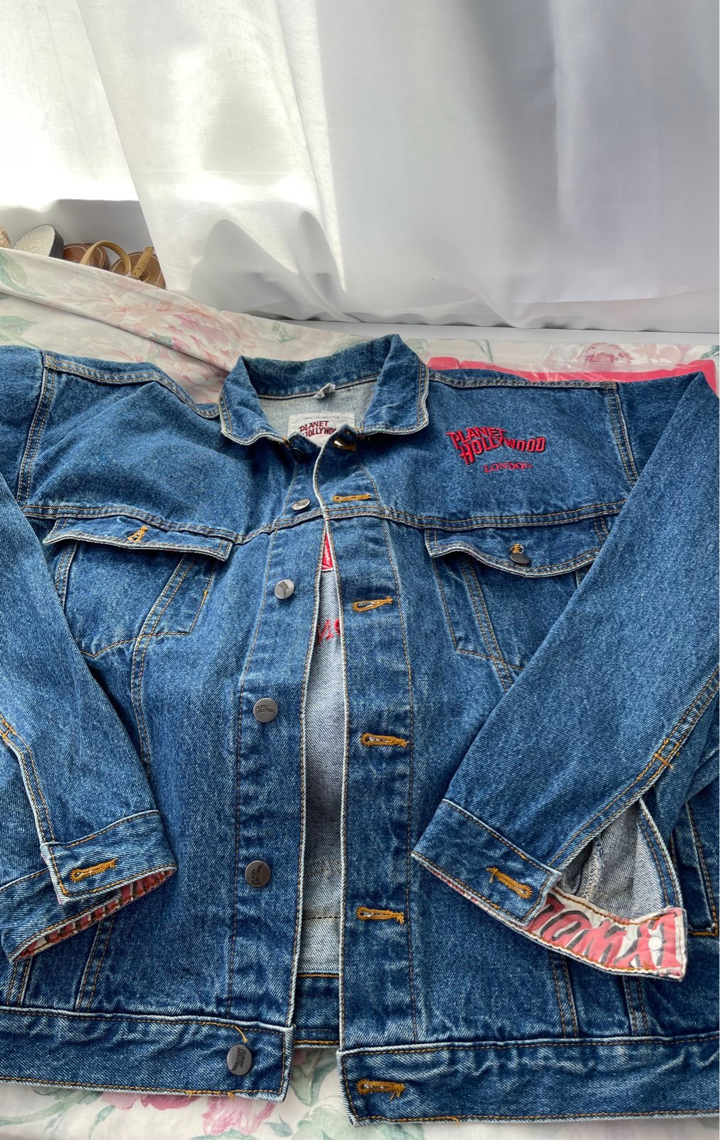 planet hollywood denim jacket L