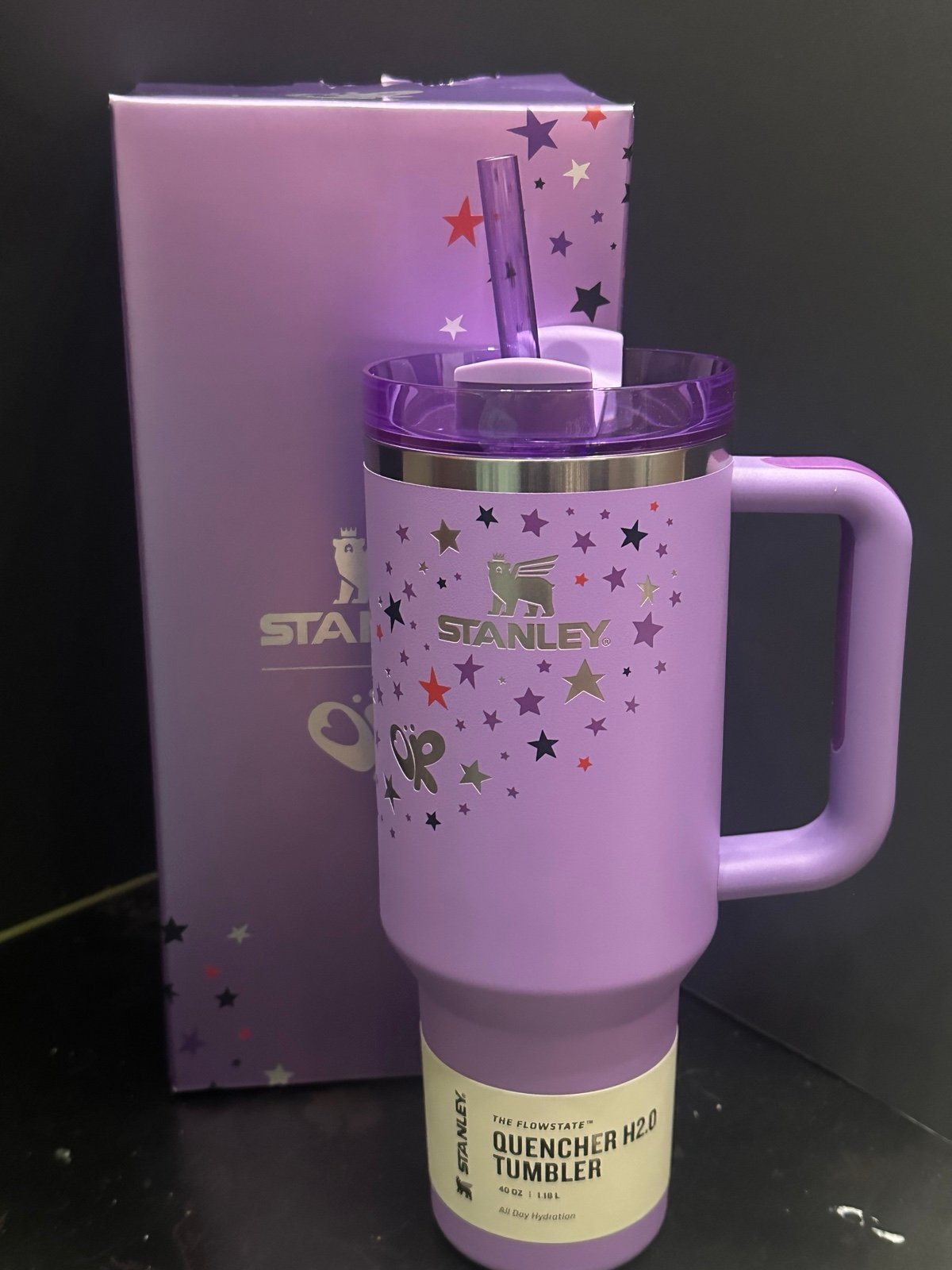 Oliva Rodrigo 40 oz Stanley