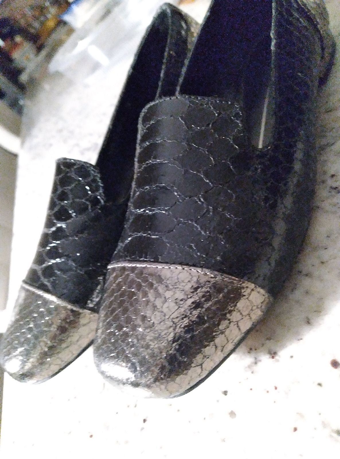 Dolce Vita Black Snake Leather Oxfords Loafers